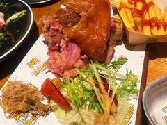 -HUZI虎滋精酿餐吧(京西大悦城店)