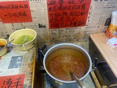 -柳州肥姨妈大骨螺蛳粉(沙河店)