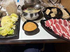 -呷哺呷哺 黄金牧场 (新中关购物中心店)