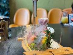 -鼎泰亨·海鲜牛肉餐厅(滨江店)