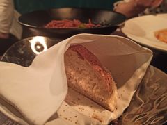 餐前面包-食间牛排(重庆路万达店)