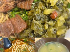 -钢阳酸菜红烧牛肉面(季乐路店)