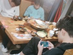 -九记潮汕现切鲜牛肉自助火锅(新开铺店)