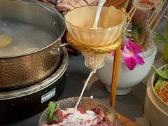 -椰子湾·海南火锅·糟粕醋·椰子鸡(正大广场店)