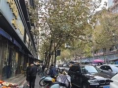 -青石桥花鸟鱼虫市场(叠翠城店)