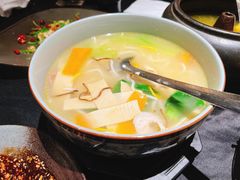-松茸小馆·云南特色餐厅