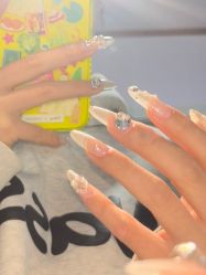 -古啦啦·自助美甲美睫