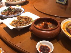 -吴记酱骨炖菜馆(西大直街店)