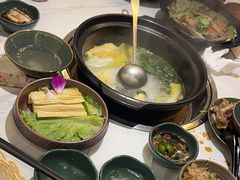 -狐狸爱上椰子鸡(滨江星光大道店)