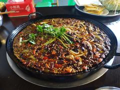 -鸿顺老铁锅美蛙鱼府(解放碑店)
