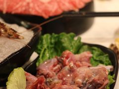 -鲜入围煮花胶鸡海鲜火锅