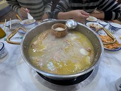 -朴小妹人参鸡汤火锅(长白山万达店)
