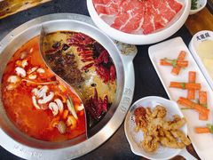 鸳鸯锅底（小锅）-大龙燚火锅(春熙店)