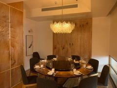 -渝半城经典川粤菜(重庆天地店)