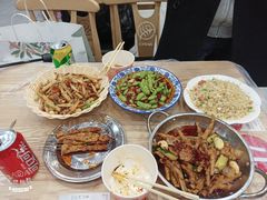 -江城燕子大排档(江汉路步行街店)