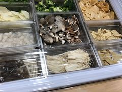 -拿渡·水煮鱼麻辣香锅(王府井奥莱·香江小镇店)