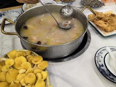 -朴小妹人参鸡汤火锅(长白山万达店)