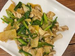 -正能量脆肉鲩火锅