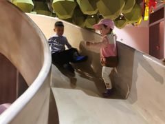 -水桶王国主题餐厅·聚会·生日派对·亲子活动·家庭套餐(亚龙湾希尔顿店)