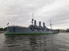 -阿芙乐尔号巡洋舰