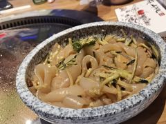 -山河屯铁锅炖·非遗东北菜(南山店)