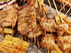 -腰子哥烤串(石佛营炫特店)