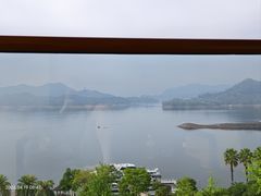 -杭州千岛湖滨江希尔顿度假酒店