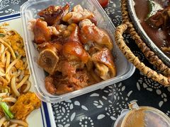 -八两八金·莱芜特色炒鸡(市南漳浦路店)