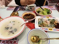 -赵财财·肠粉·煲仔饭(华润万象城店)