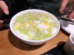 -果松木炭酸菜铜火锅·外婆参鸡汤