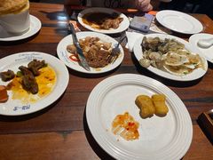 -四海一家自助餐(益田假日广场店)