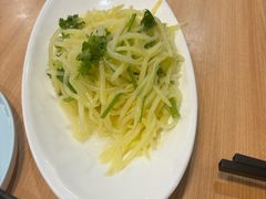 凉拌香辣土豆丝-宏状元现熬粥·京味菜(黄寺大街店)