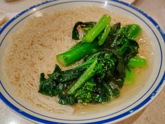 -香港新发烧腊茶餐厅(水围店)