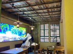 -七步香云南山里菜(昆明老街店)