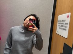-lululemon(比斯特购物村店)