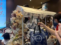 -霸王茶姬(上海恒基名人店)