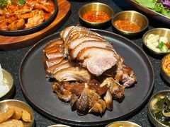 -香猪坊韩国烤肉专属门店(魏公村店)