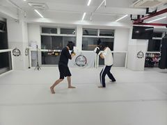 -Flow巴西柔术拳击泰拳馆
