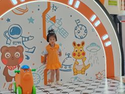 -孩子王童乐园(西安盛龙店)