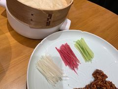 -乐忻皇朝(上海中心大厦店)
