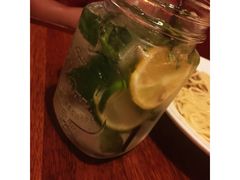 -玛格萝妮比萨屋(四平店)