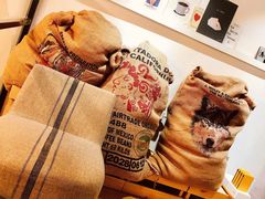 -red donkey coffee