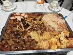 -在巷子里的烤肉店·螺蛳粉烤鱼·牛蛙(和美城店)