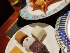 宫廷五小福-真地道京味府·鲜橙烤鸭·北京菜(朝外大街东大桥店)