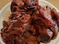 招牌酱大骨棒-关东小磨东北菜(上海长风大悦城店)