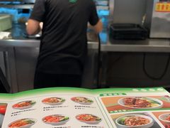 -蒙自源米线大王(东站店)