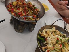 -梅利汴京烤鸭•开封豫菜地标店(铁北街店)