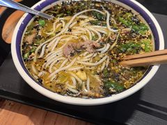 -云阿蛮云南生烫牛肉米线(奉贤路店)