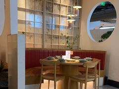 -蜜桃餐厅·伴山(绿宝广场店)