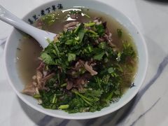 羊杂汤-清真喜兰老丁羊汤特色小吃